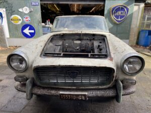 Alternative view of 1961 Lancia Appia Convertible Vignale with Hardtop